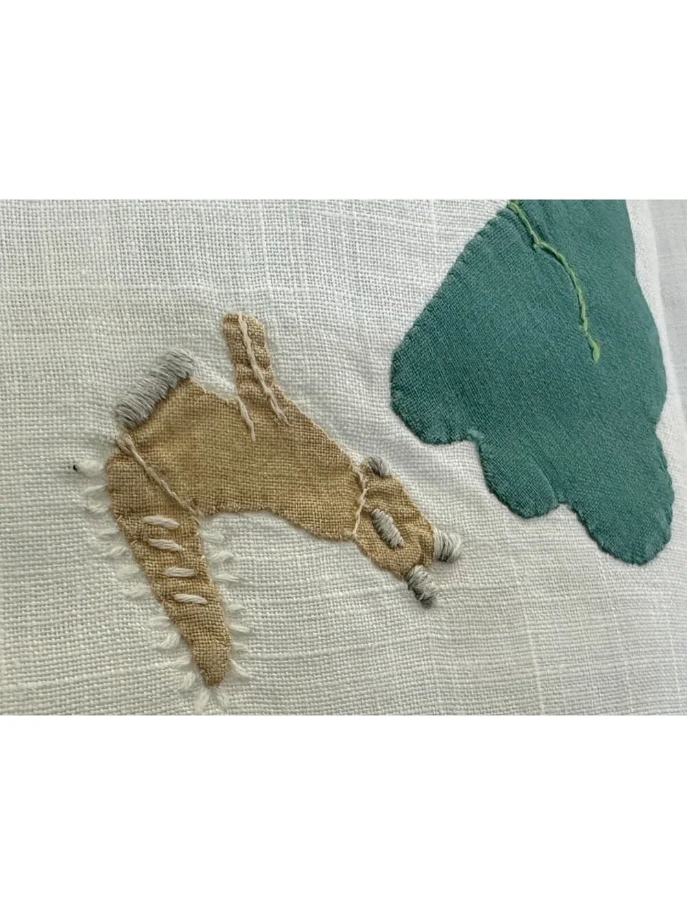 Vintage Embroidered Applique Field Hunting Squirrel Card Table Tablecloth Topper